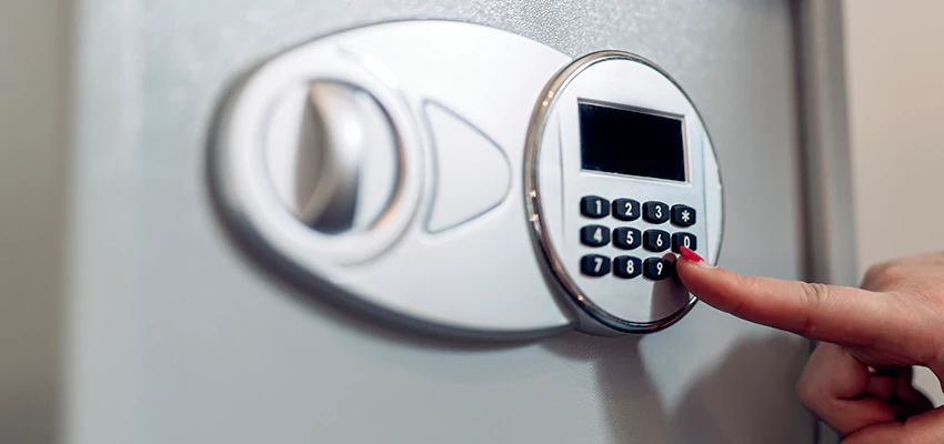 Jewelry Safe Cracking in Pismo Beach, California